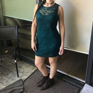 Green lace sleeveless mini dress F21